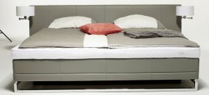 https://www.aquastylewaterbeds.co.uk/store/waterbeds/